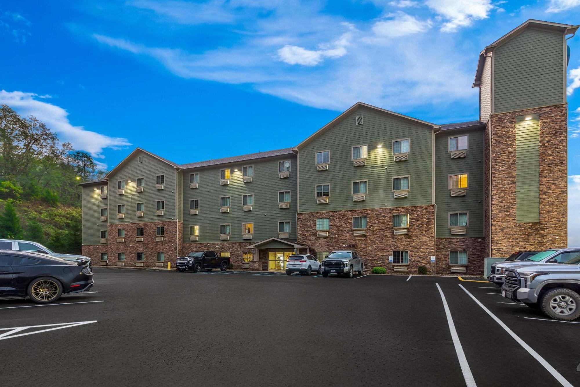 Suburban Studios Morgantown Dış mekan fotoğraf